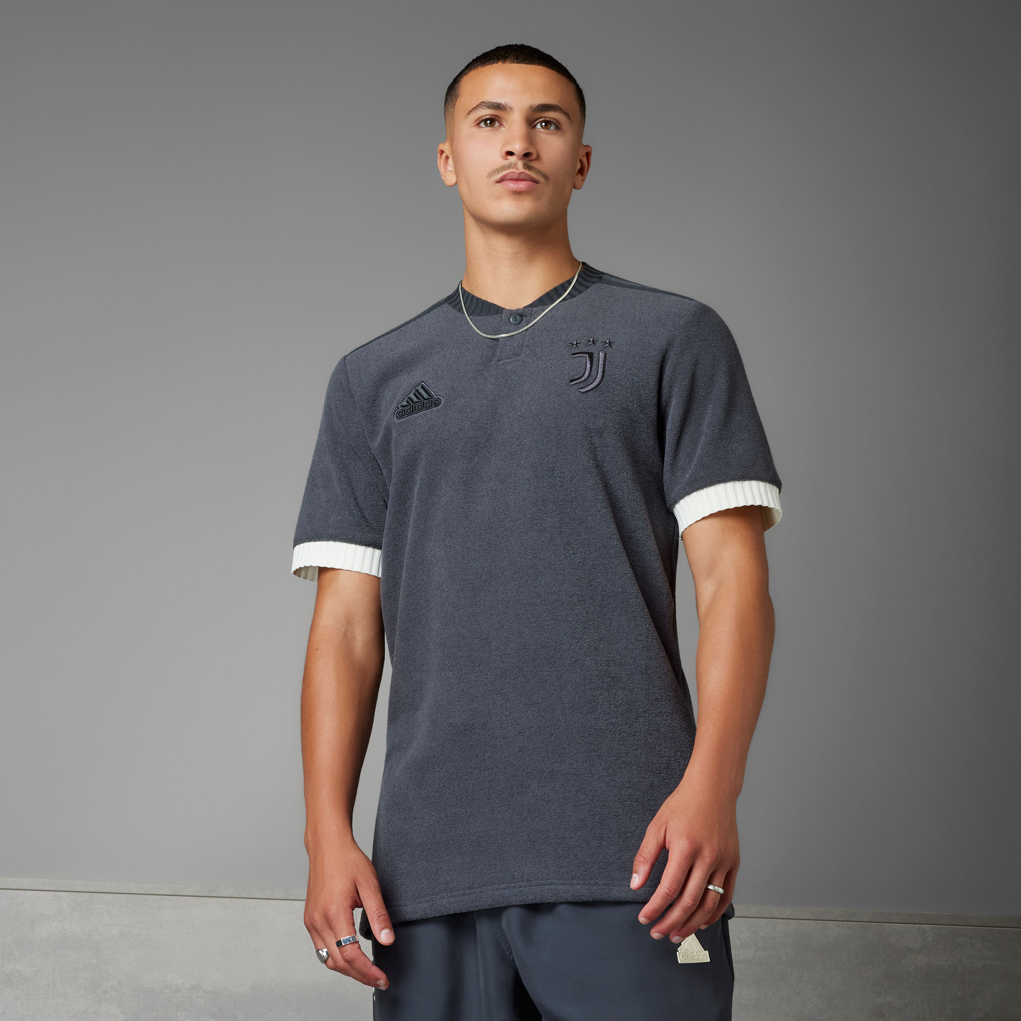 Мужское джерси adidas JUVENTUS 23/24 LFSTLR JERSEY