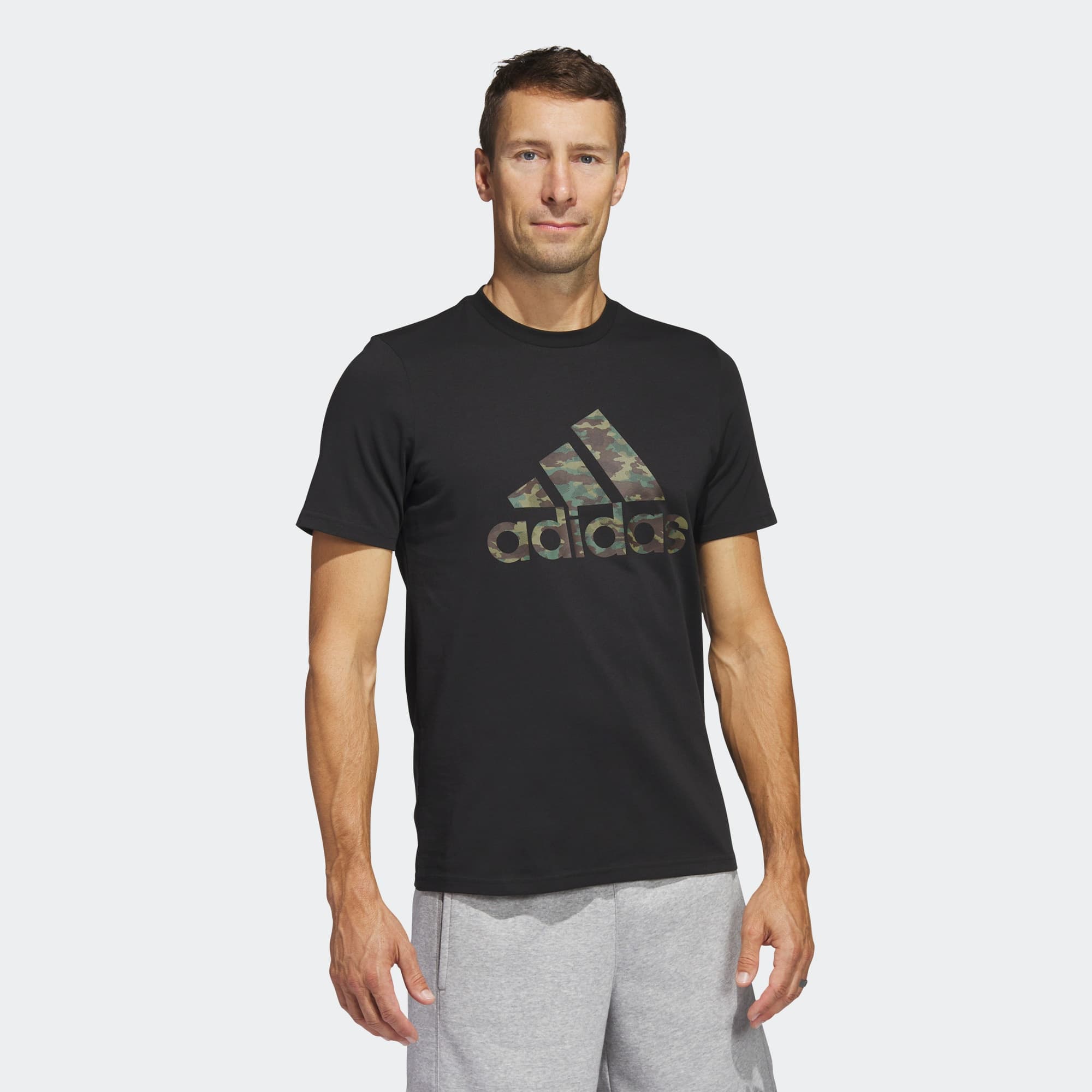 Мужская футболка adidas CAMO SHORT SLEEVE T-SHIRT черная