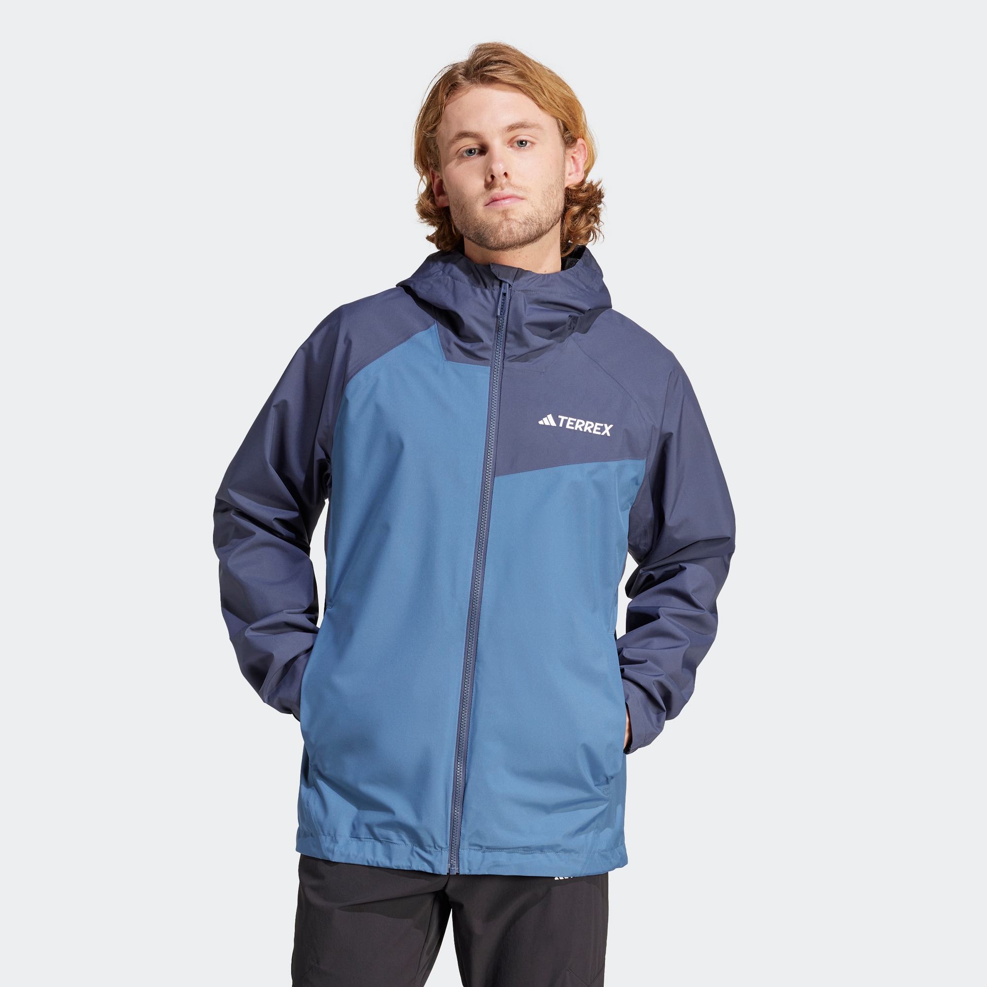 Мужская куртка adidas MULTI 2L RAIN.RDY JACKET IP1431