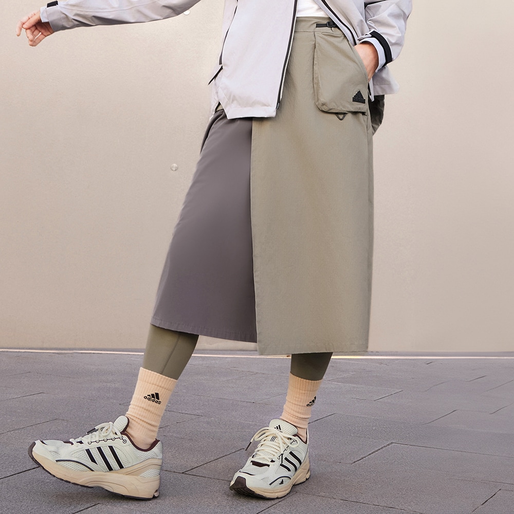 Женская юбка adidas CITY ESCAPE CARGO SKIRT JE8585