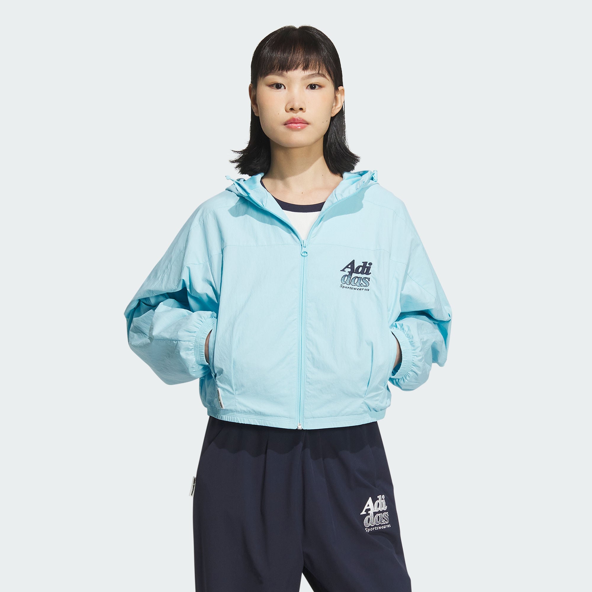 Женская куртка adidas LOGO JACKET JI6882