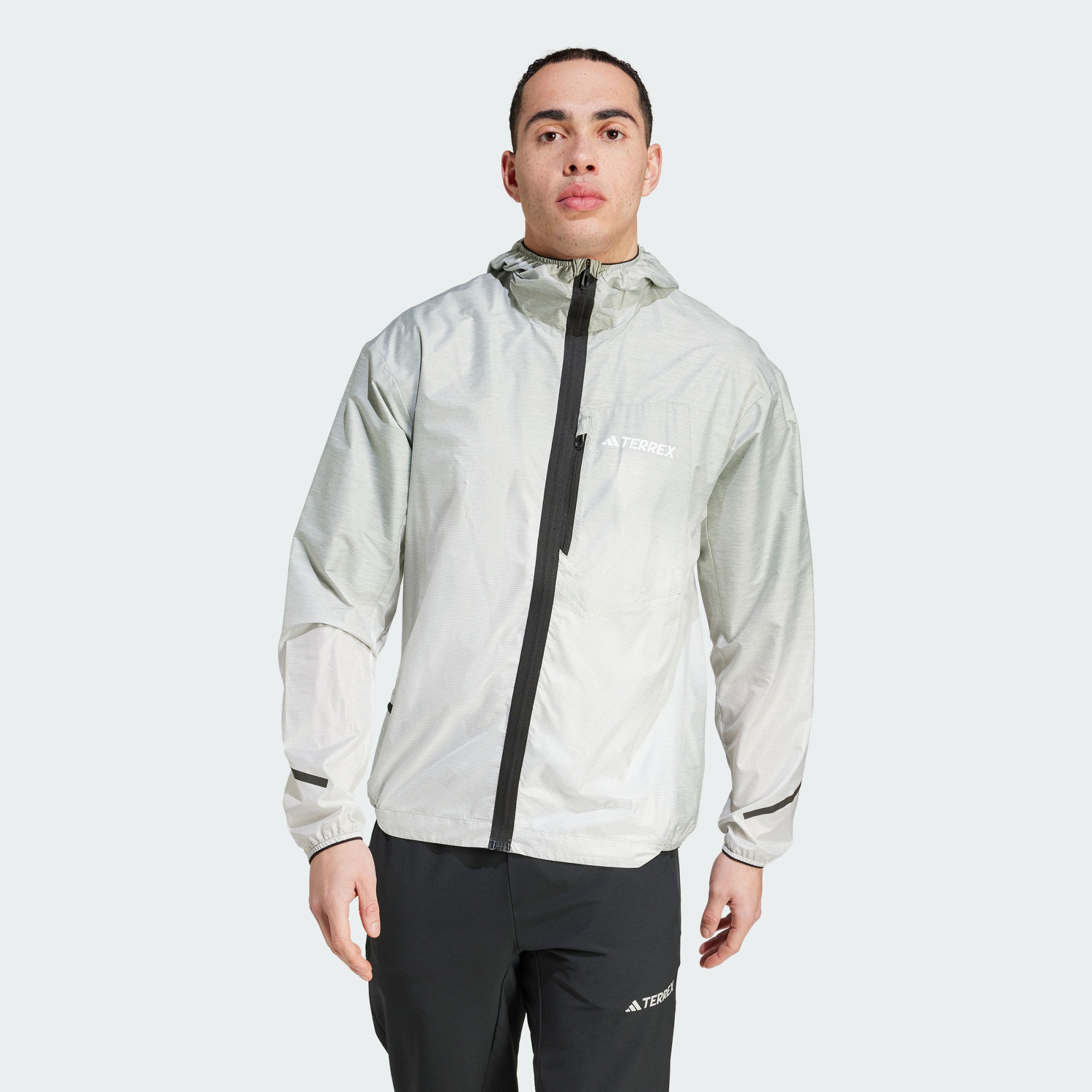 Мужская куртка adidas XPERIOR LIGHT WINDWEAVE JACKET IN6723