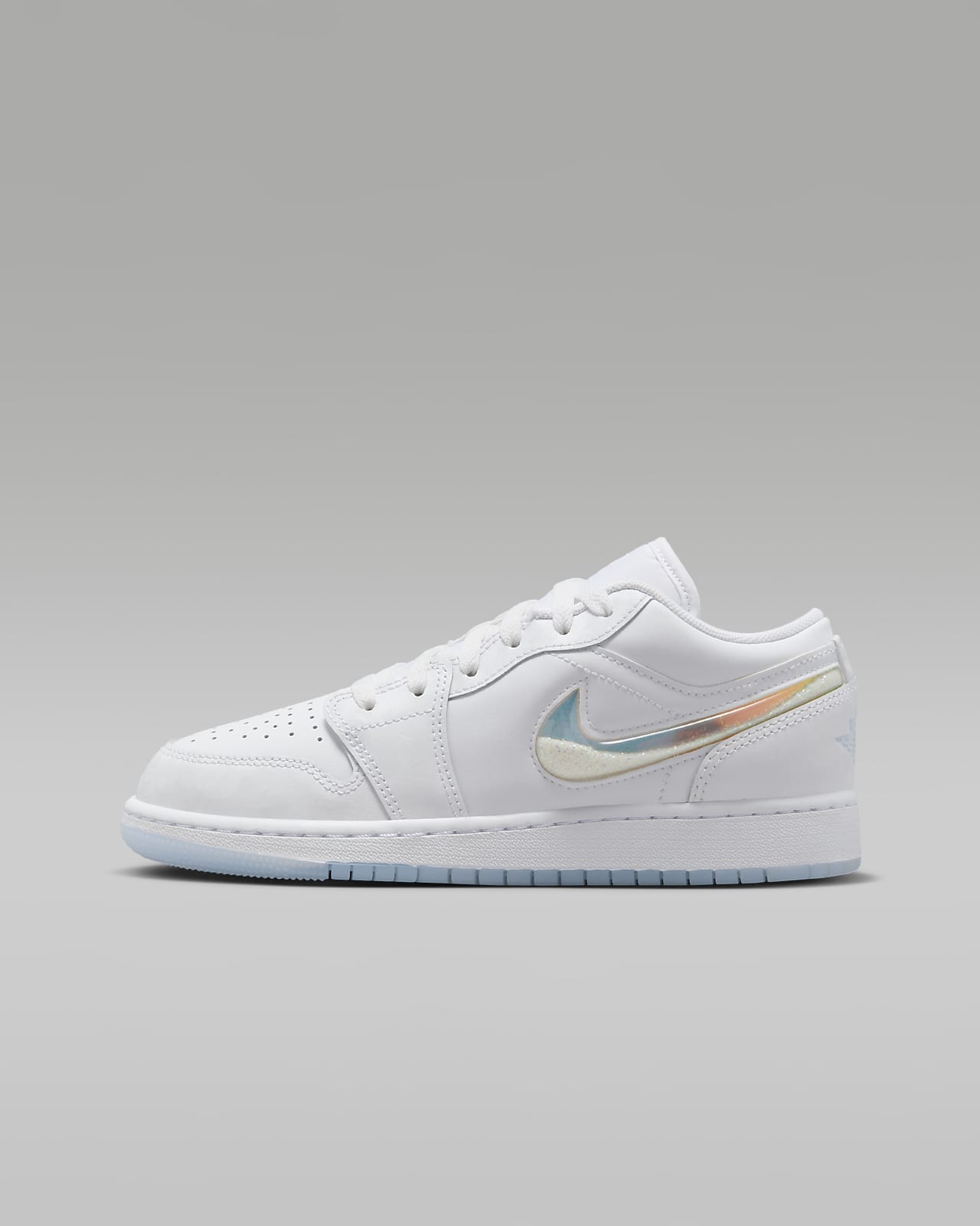 Детские кроссовки nike Air Jordan 1 Low SE (GS) белые