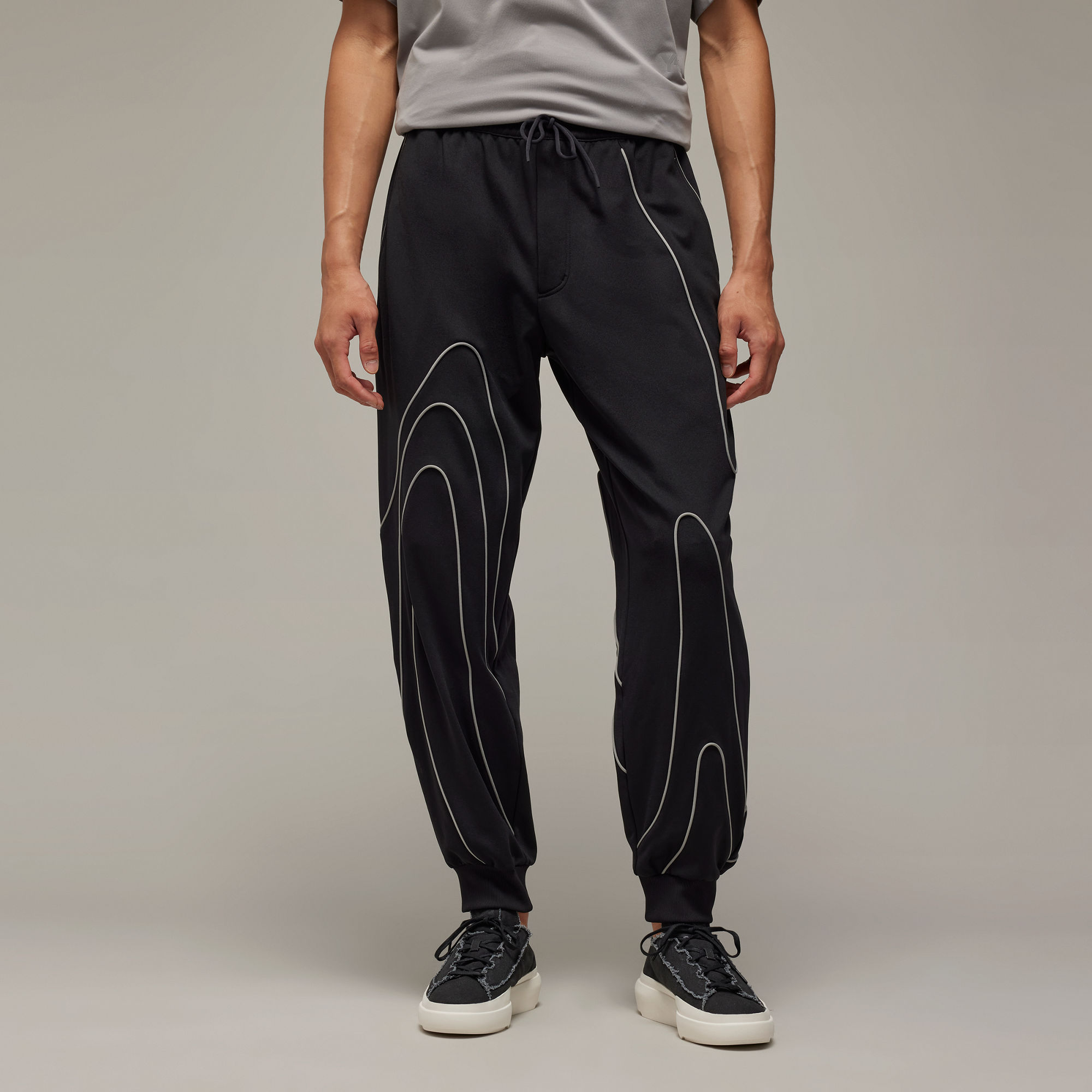 Мужские брюки adidas TRACK PANTS