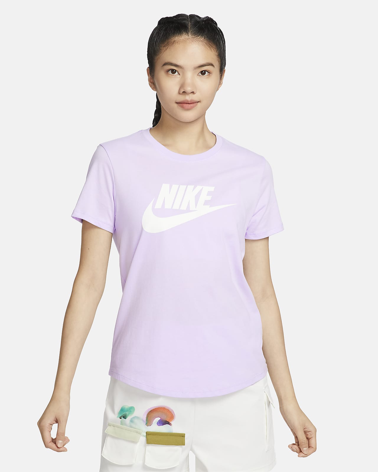 Женская футболка Nike Sportswear Essentials белая