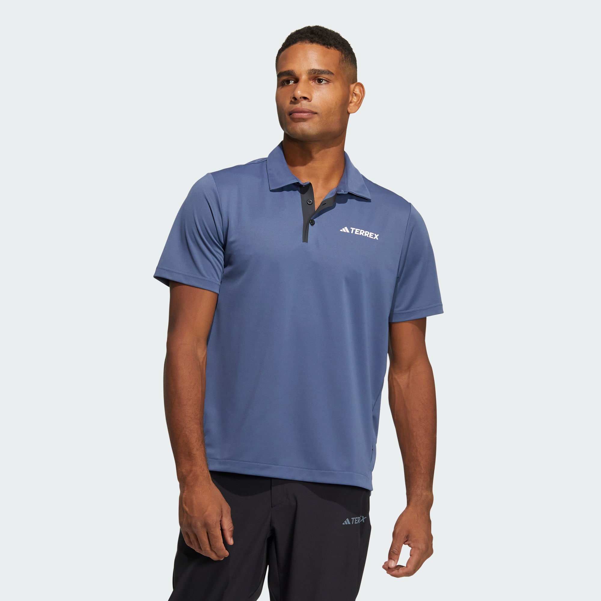 Мужская футболка adidas BASIC POLYGIENE POLO SHIRT IS0296