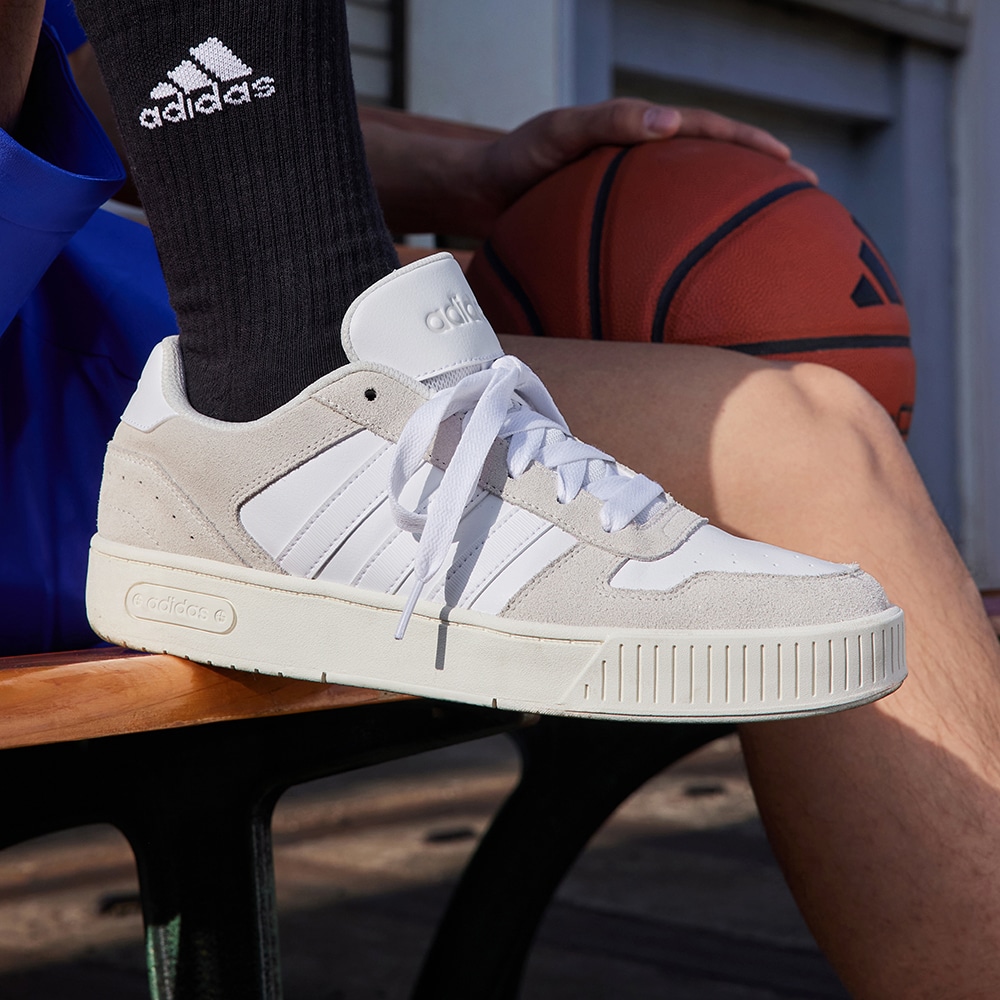 Кроссовки adidas D-PAD CLASSIC BASKETBALL SHOES JI2550