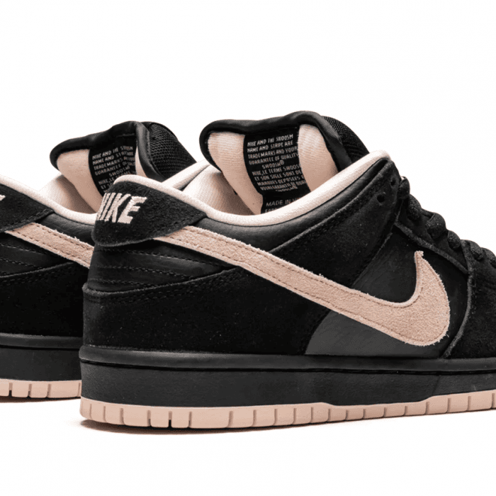 nike sb dunk low all black