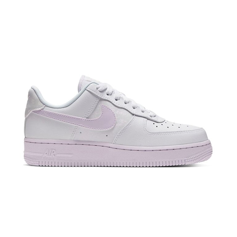 Air Force 1 Low White Barely Grape (W) фото