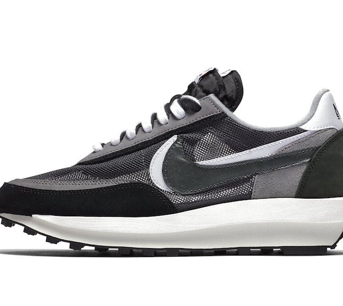 nike black sacai