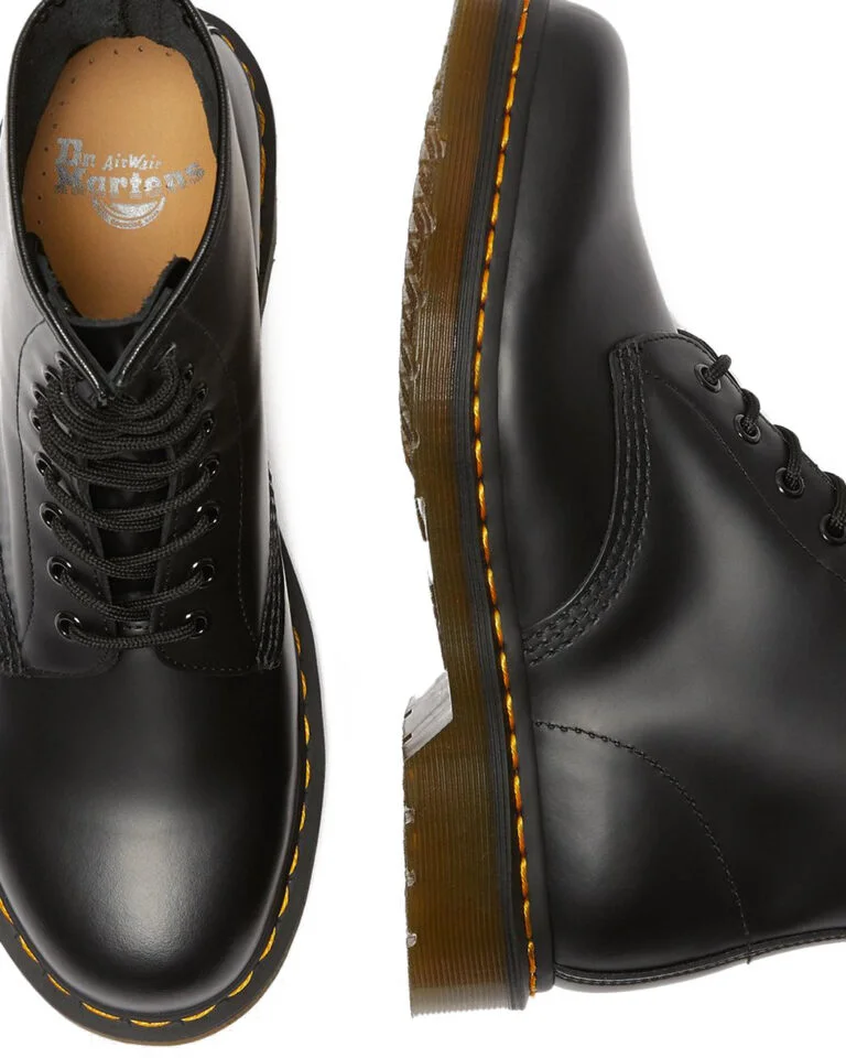 Dr martens 1460 black hot sale smooth