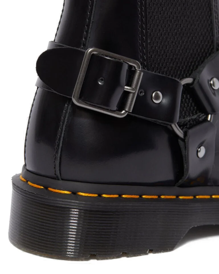 Wincox smooth best sale leather buckle boots