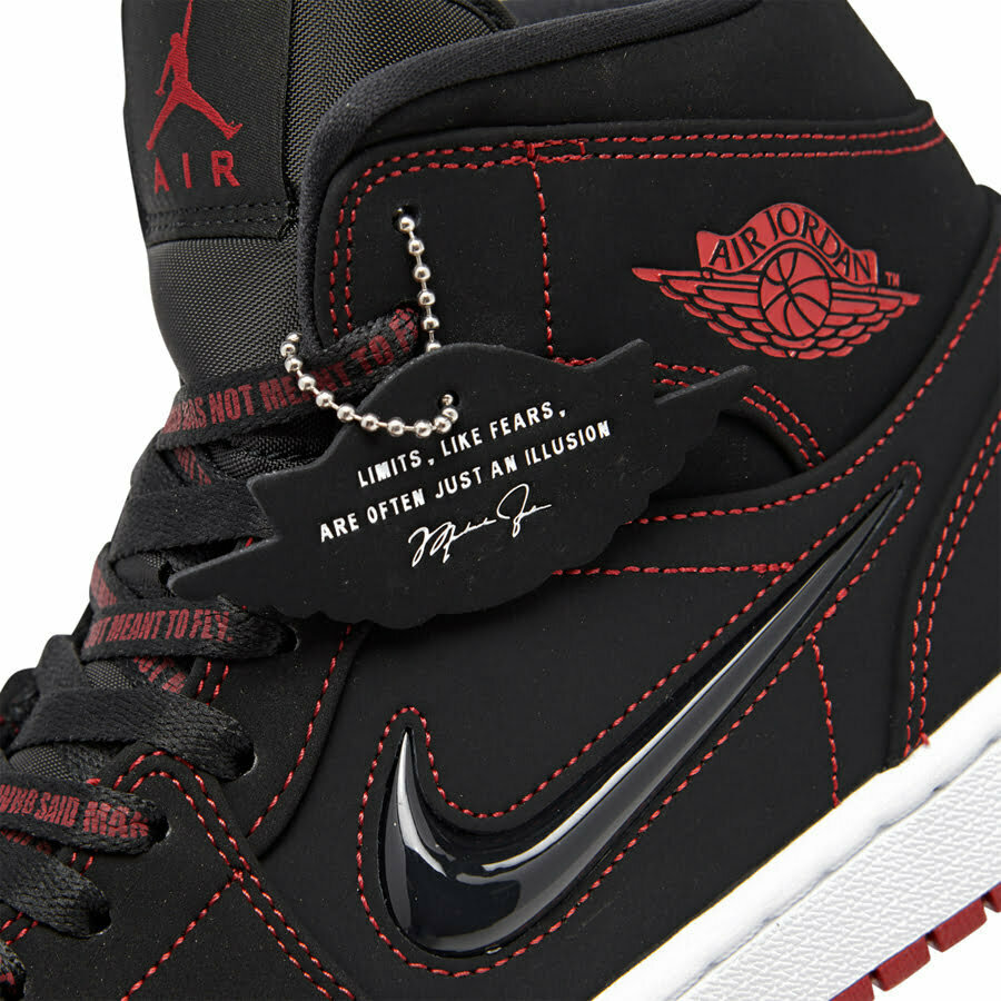 Кроссовки Nike Air Jordan 1 Mid 