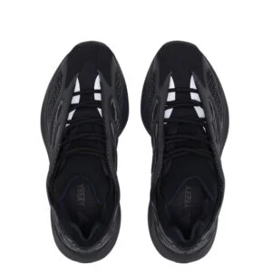 Yeezy on sale black v3