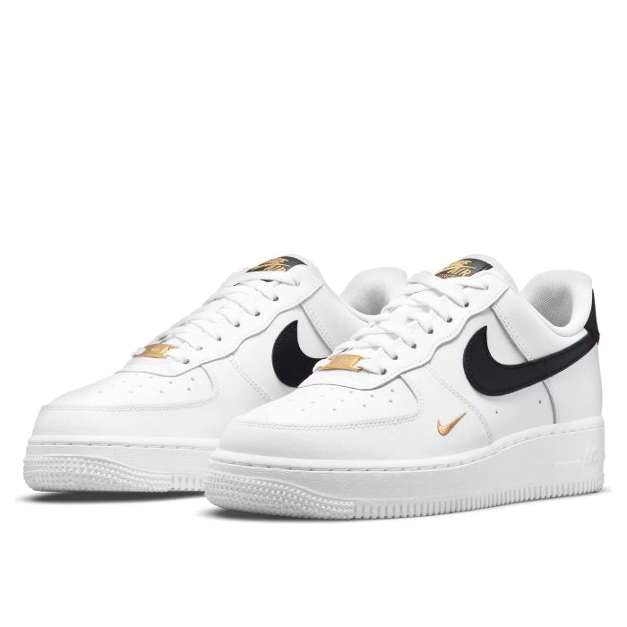 nike air force 01 essential