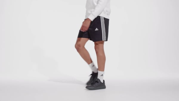 Мужские шорты adidas AEROREADY Essentials Chelsea 3-Stripes Shorts (Черные) фотография