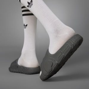 Adidas deals adilette sock