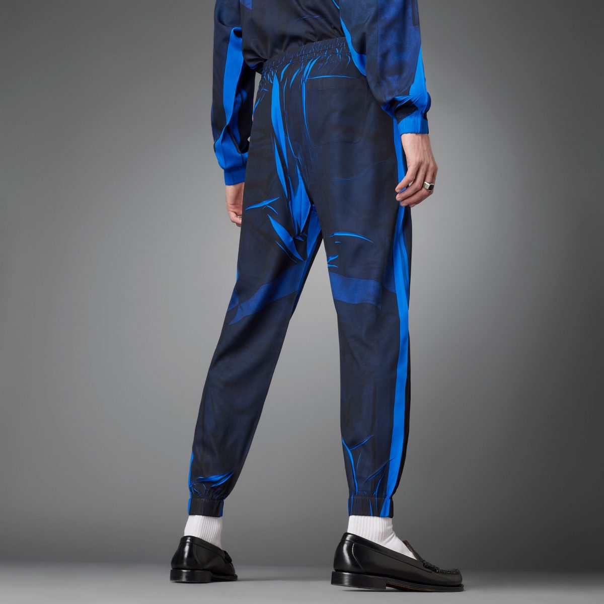 Мужские брюки adidas BLUE VERSION FABRIC BLOCK фотография