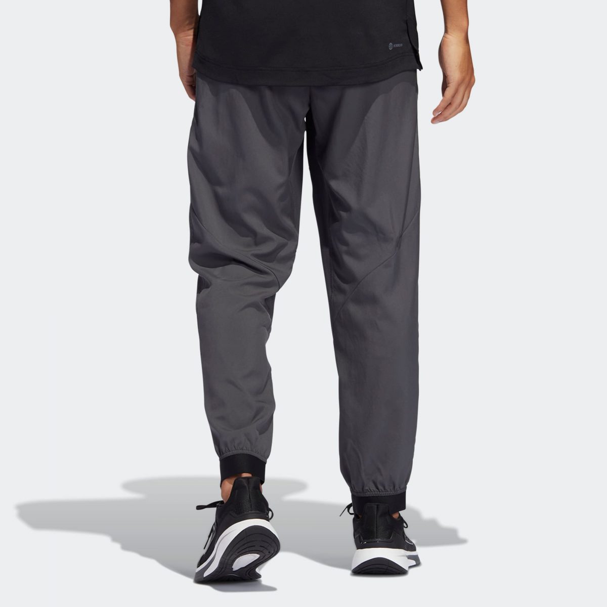 Мужские брюки adidas AEROREADY WOVEN WORKOUT PANTS фотография