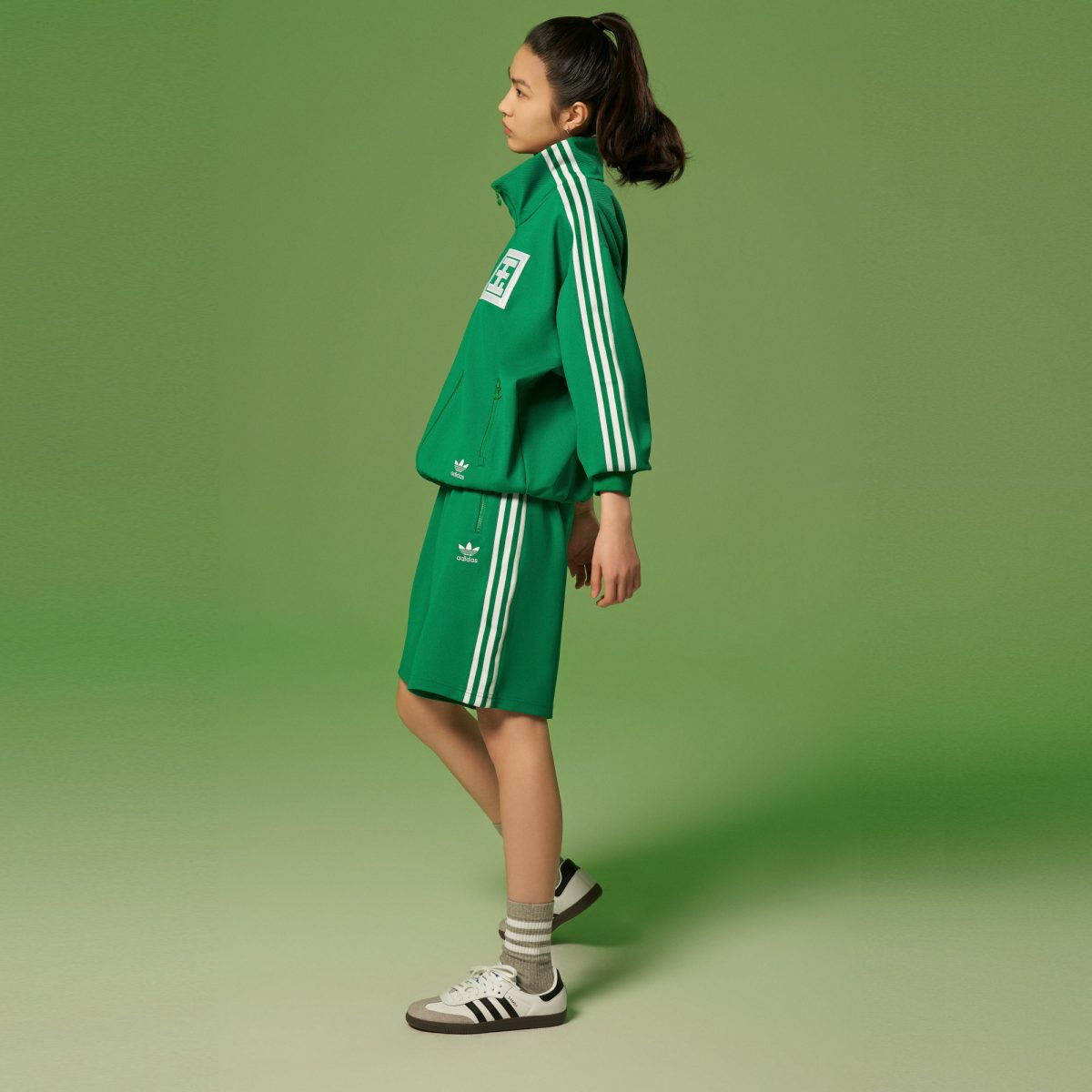 Спортивная одежда adidas SPORTSWEAR SHORTS фотография