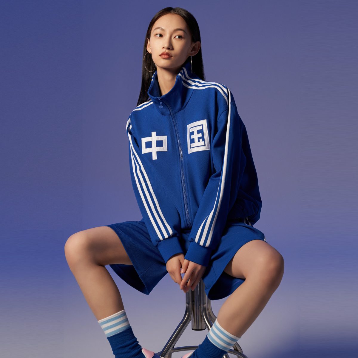 Спортивная одежда adidas SPORTSWEAR SHORTS фотография