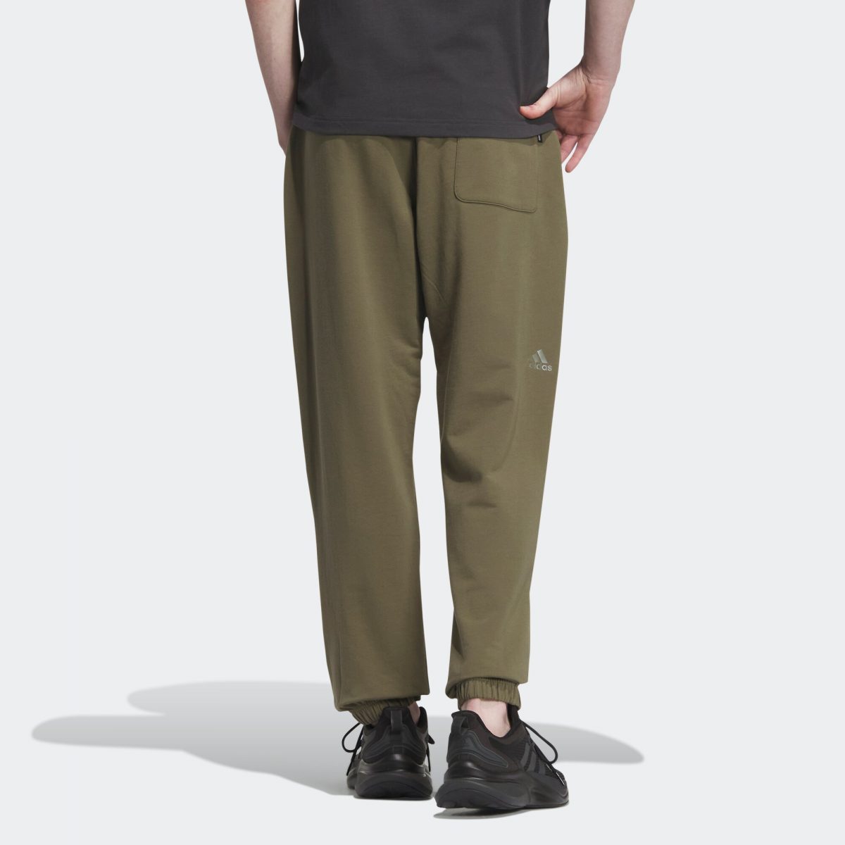 Мужские брюки adidas VERBIAGE PANTS фотография