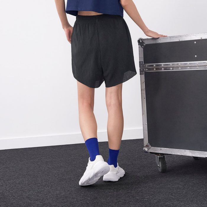 Женские шорты adidas Adicolor Plissé Shorts