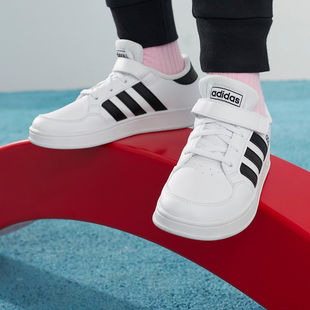 

Детские кроссовки adidas BREAKNET SHOES, Черно-белый