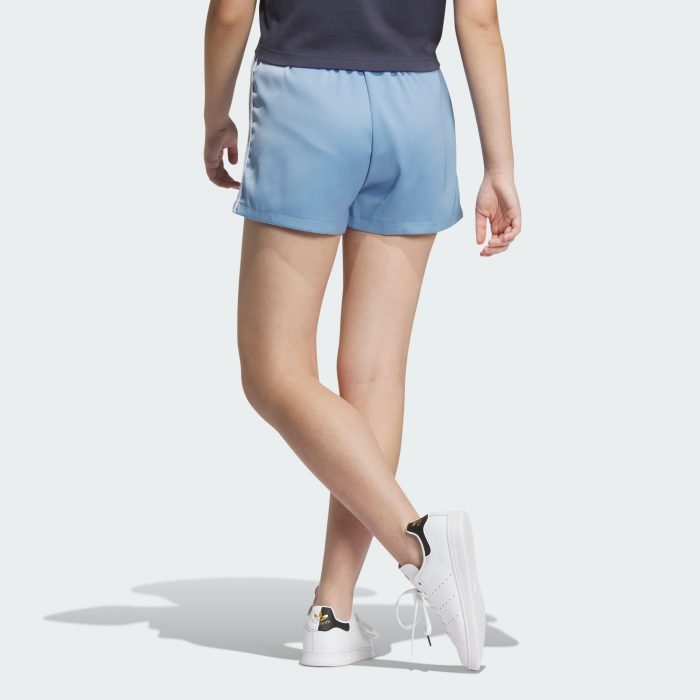 Женская спортивная одежда adidas SPORTSWEAR SHORTS