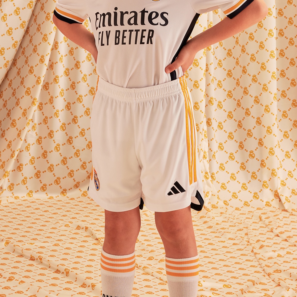 

Детские шорты adidas REAL MADRID 23/24 HOME SHORTS, Многоцветный