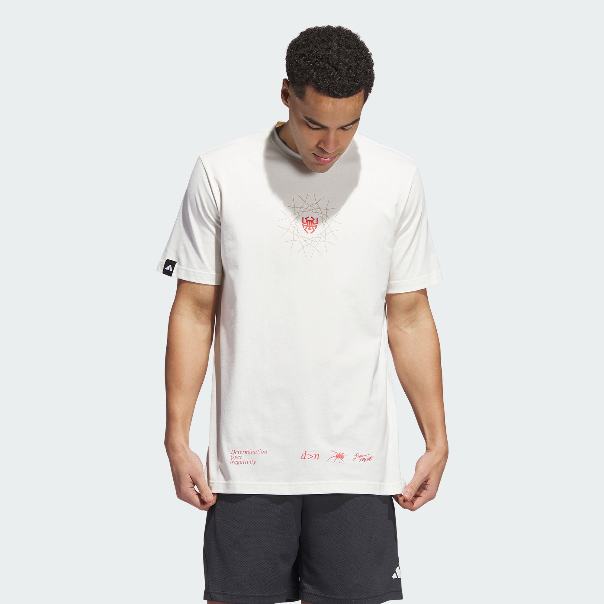 

Мужская футболка adidas DONOVAN MITCHELL GRAPHIC TEE, Белый