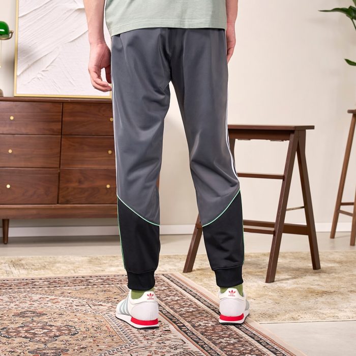 Мужские брюки adidas TRICOT SST TRACK PANTS