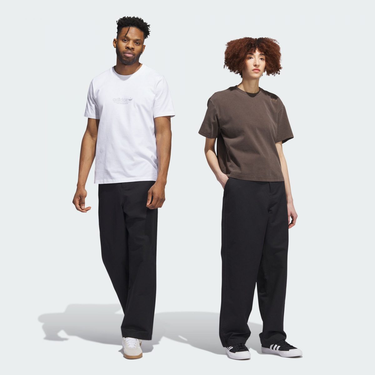 Мужские брюки adidas 3-STRIPES SKATE CHINO PANTS фото