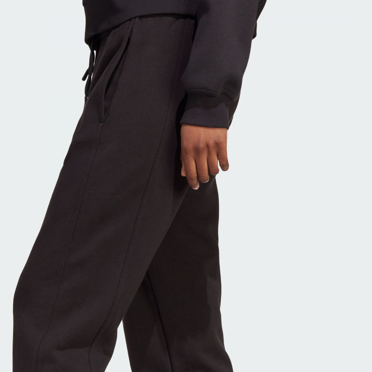 Женские брюки adidas REGULAR SWEAT PANTS фотография