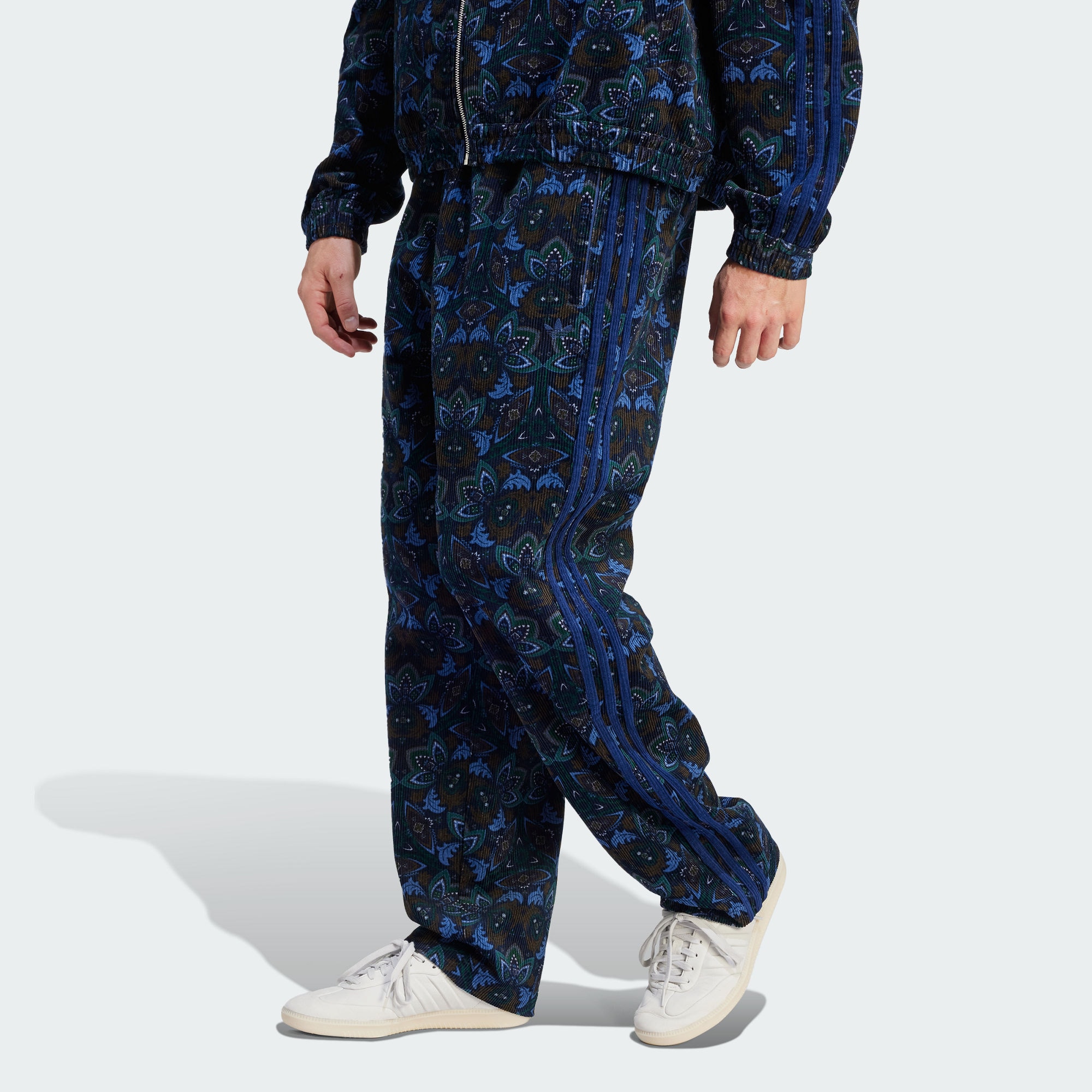 

Мужские брюки adidas CORDUROY TRACK PANTS, Многоцветный