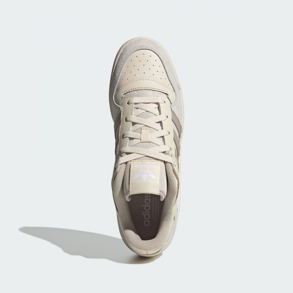 Low adidas hot sale shoes