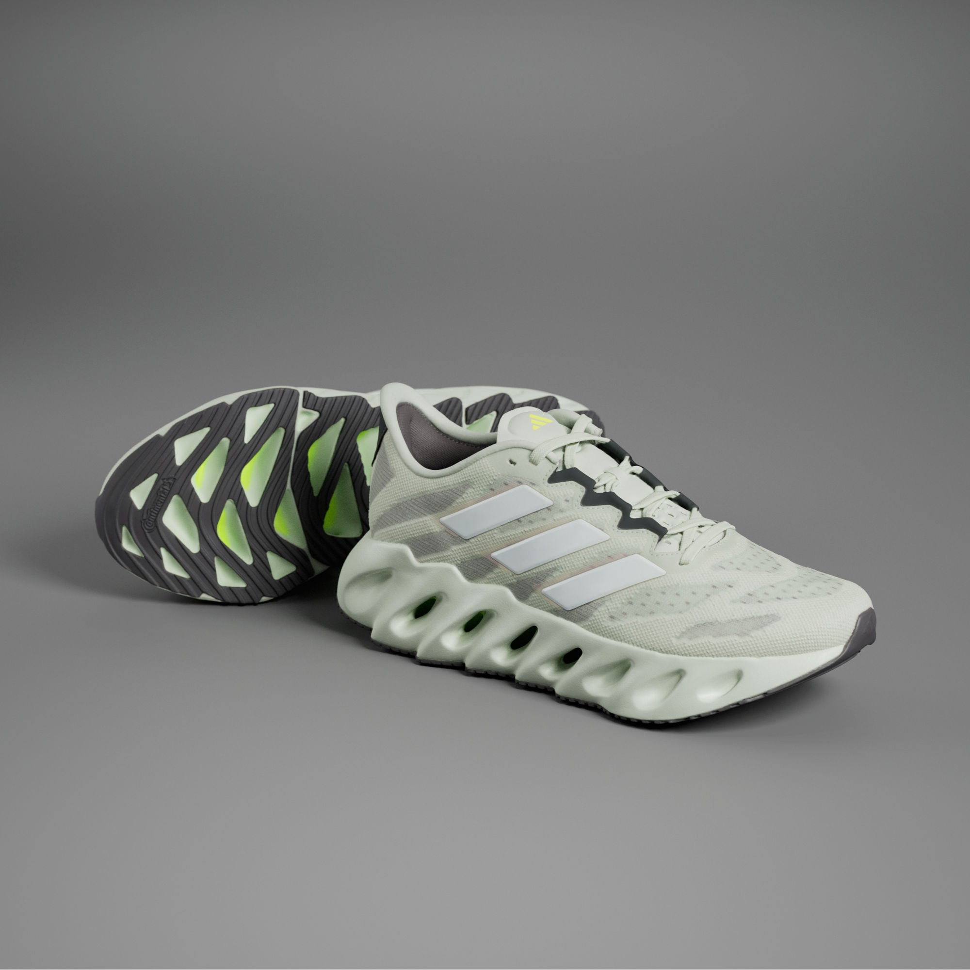 

Мужские кроссовки adidas SWITCH FWD RUNNING SHOES, Многоцветный