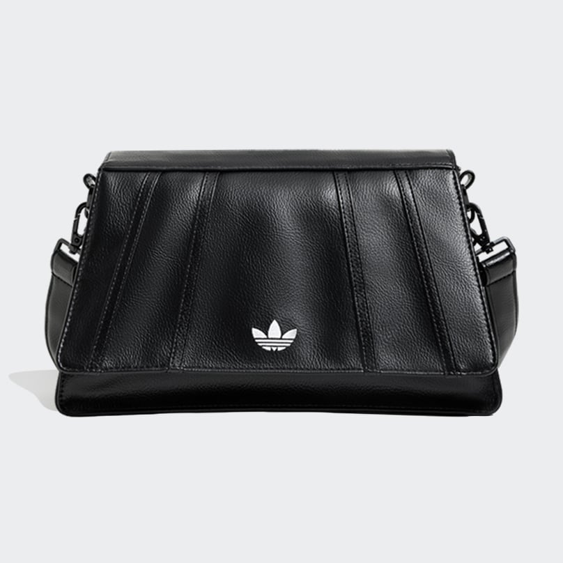 Adidas 2025 airliner bag