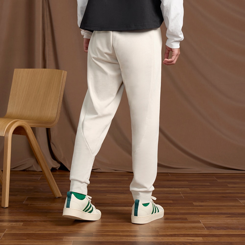 Мужские брюки adidas STADIUM BADGE OF CUFFED PANTS фотография