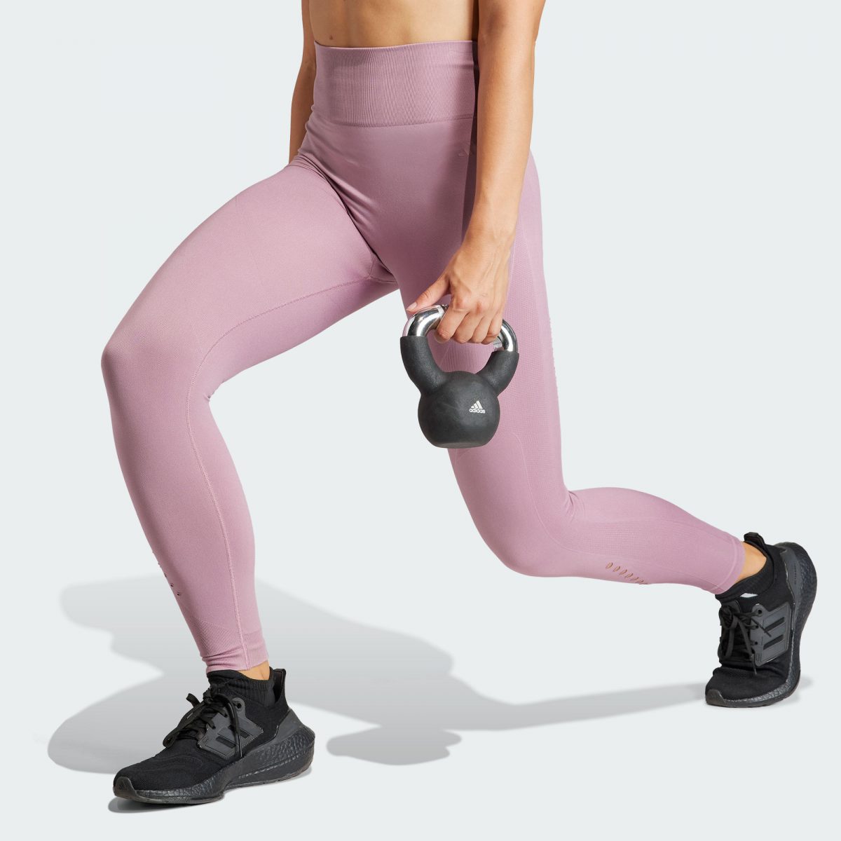 Женская спортивная одежда adidas YOGA SEAMLESS 7/8 LEGGINGS фото
