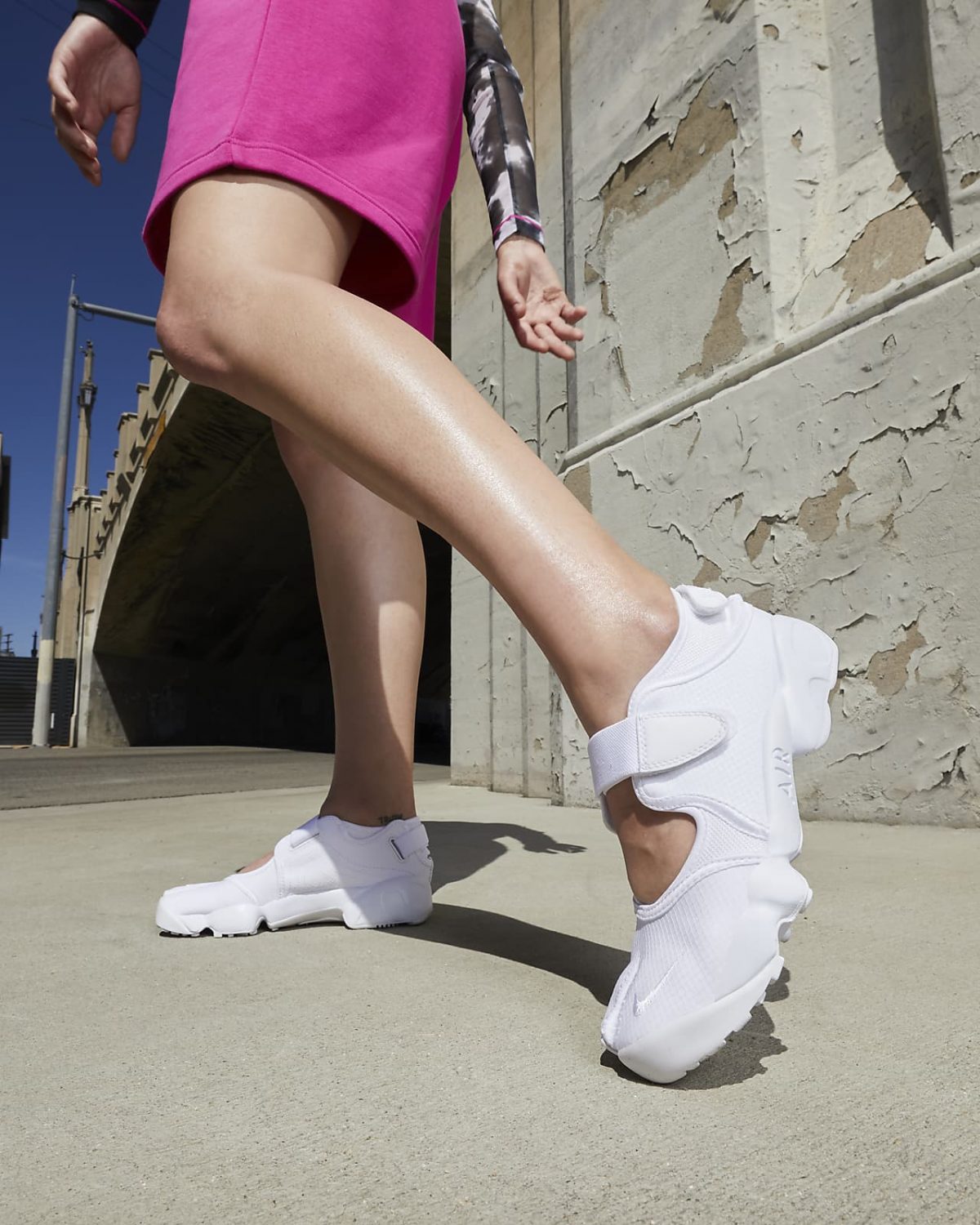Женские кроссовки Nike Air Rift BR фотография