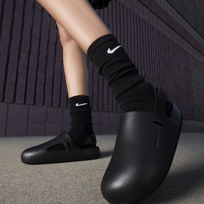 Женские сандалии Nike Calm Mule