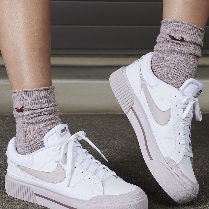 Женские кроссовки Nike Court Legacy Lift