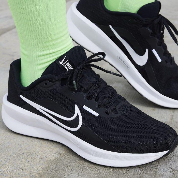 Женские кроссовки Nike Downshifter 13