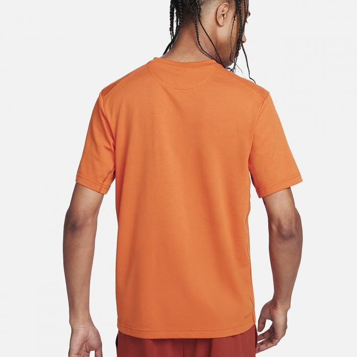 Мужская футболка Nike Dri-FIT Primary
