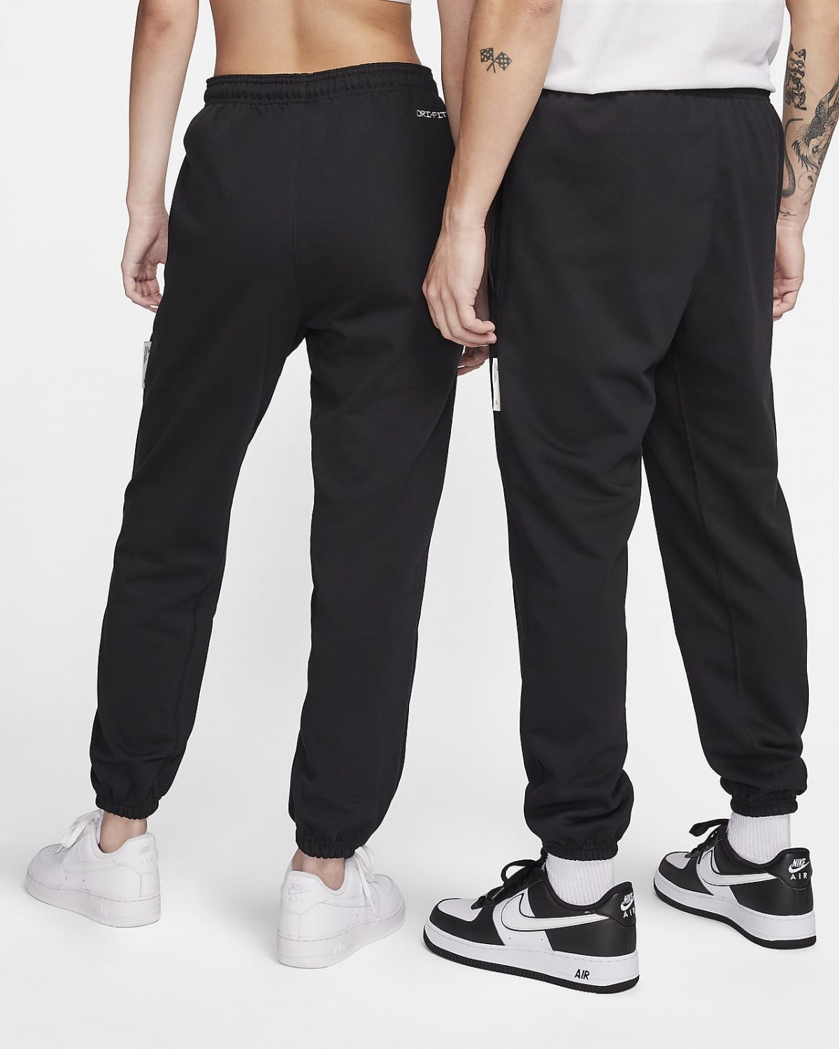 Мужские брюки Nike Dri-FIT Standard Issue фотография