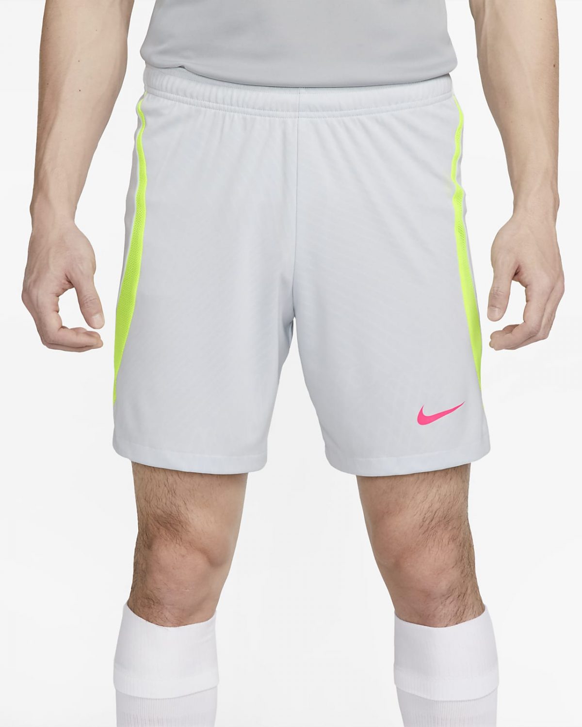 Мужские шорты Nike Dri-FIT Strike фотография