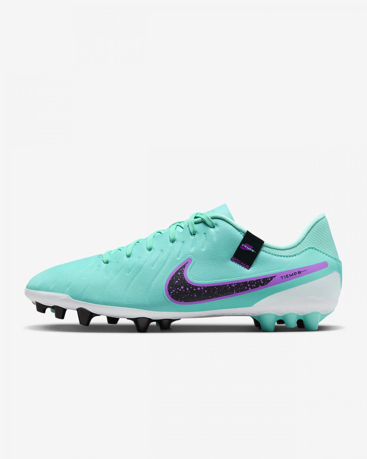 Мужские бутсы Nike Legend 10 Academy AG черные DV4340-300 купить в Москве с  доставкой: цена, фото, описание - интернет-магазин MYREACT.ru