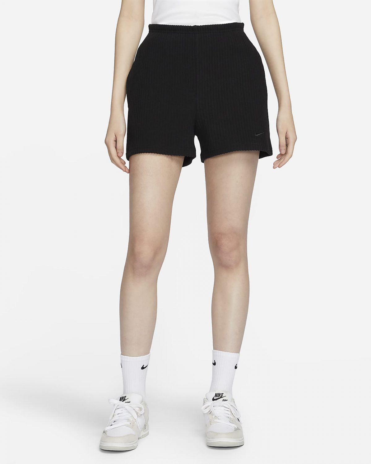 Женские шорты Nike Sportswear Chill Knit фото