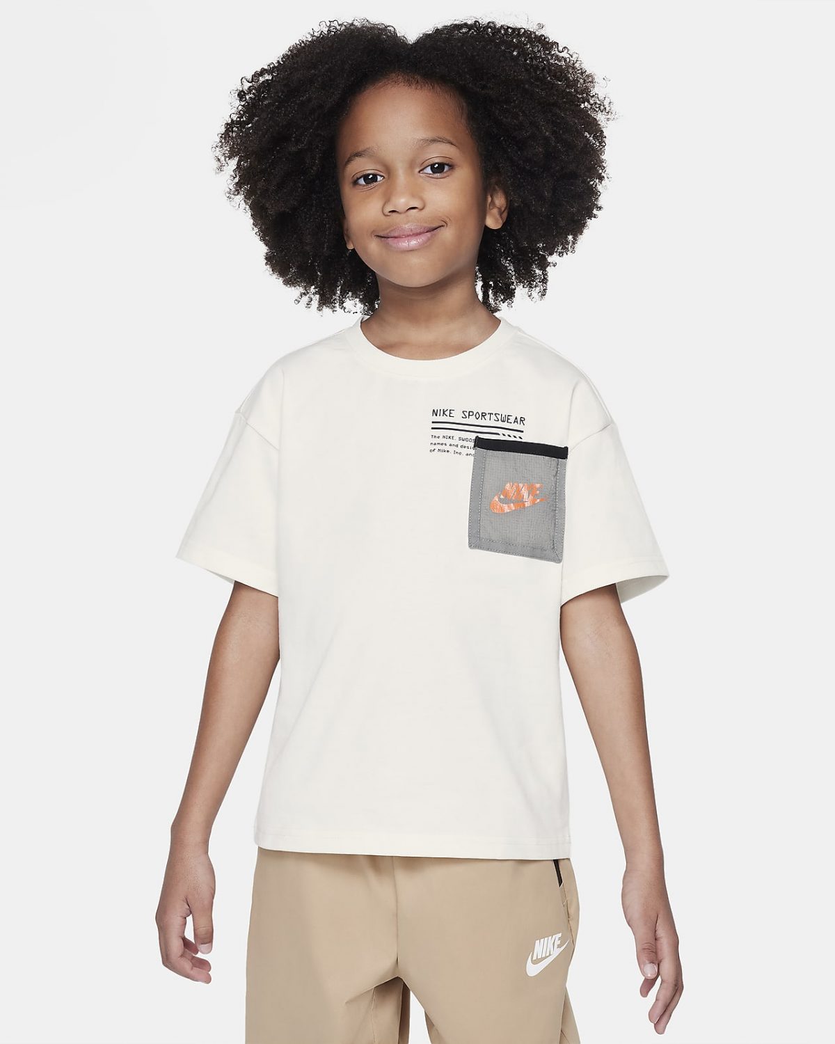 Детская футболка Nike Sportswear Paint Your Future фото